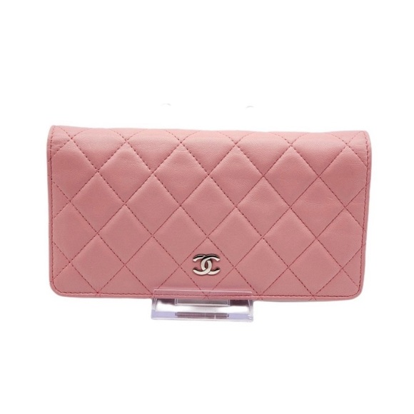 CHANEL Handbags - CHANEL Pink Quilted Wallet